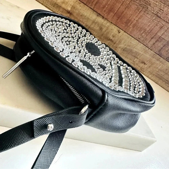 NWOT 2023 Bath & Body Work Crystal Bling Studded Skull Cosmetic/Crossbody - Picture 5 of 9